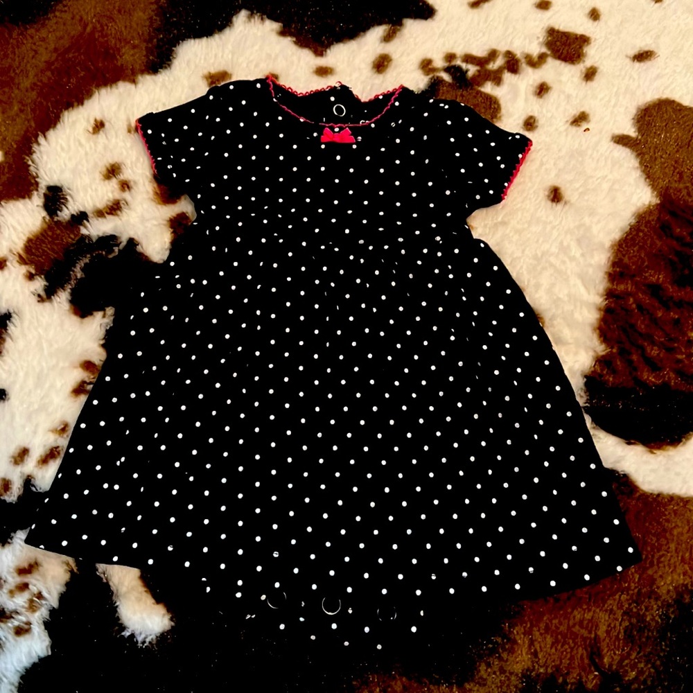 NB black and white Polk a dot dress